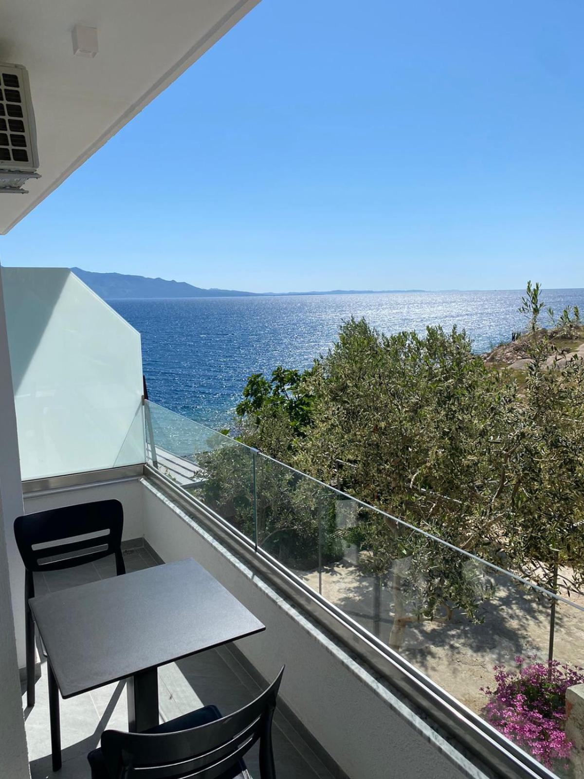 Sea Breeze Sarandë