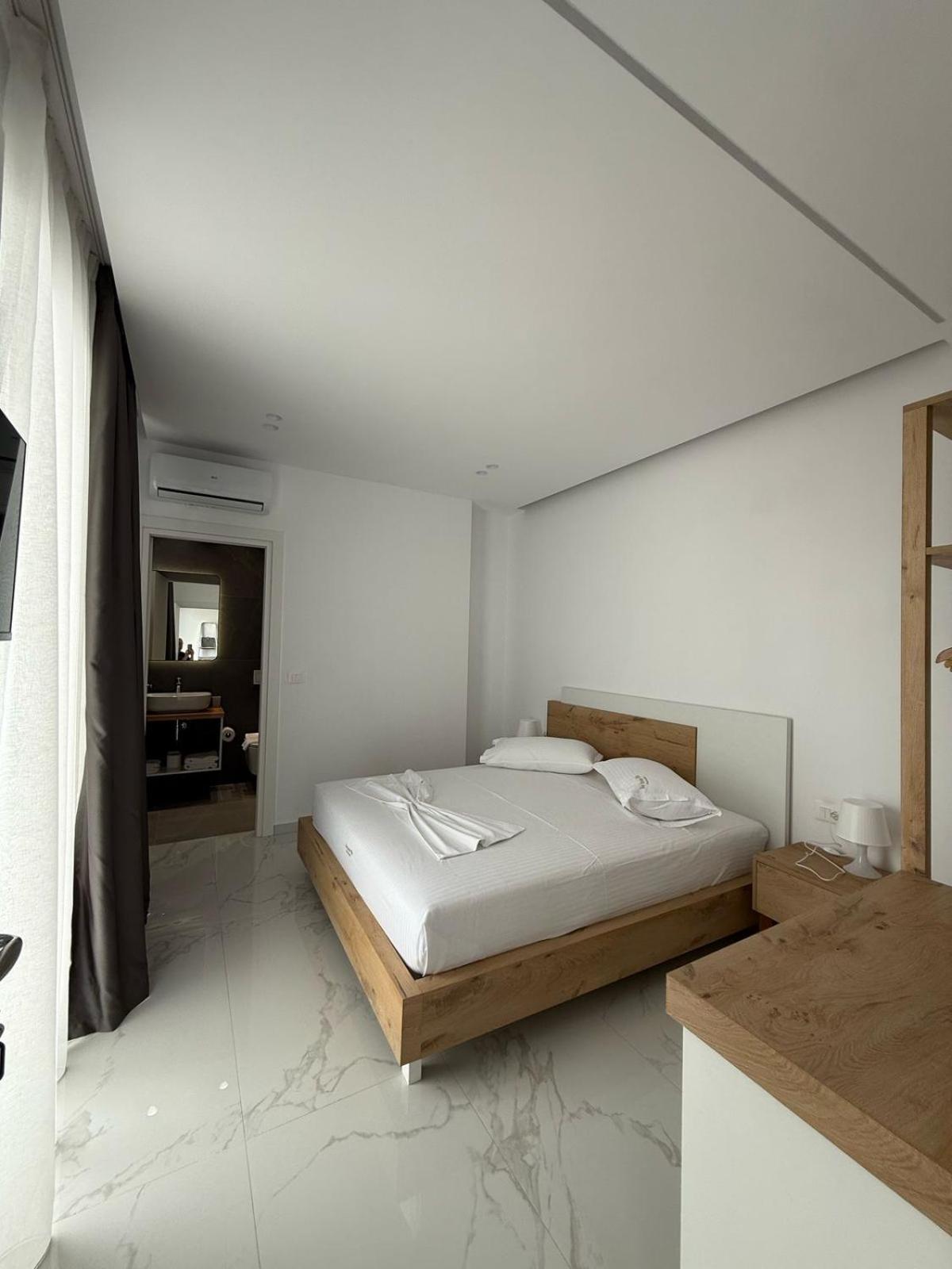 Sea Breeze Appartement Sarandë